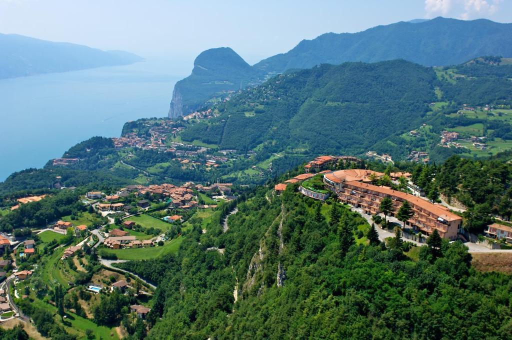 Hotel Le Balze - Aktiv&Wellness Tremosine Exteriér fotografie